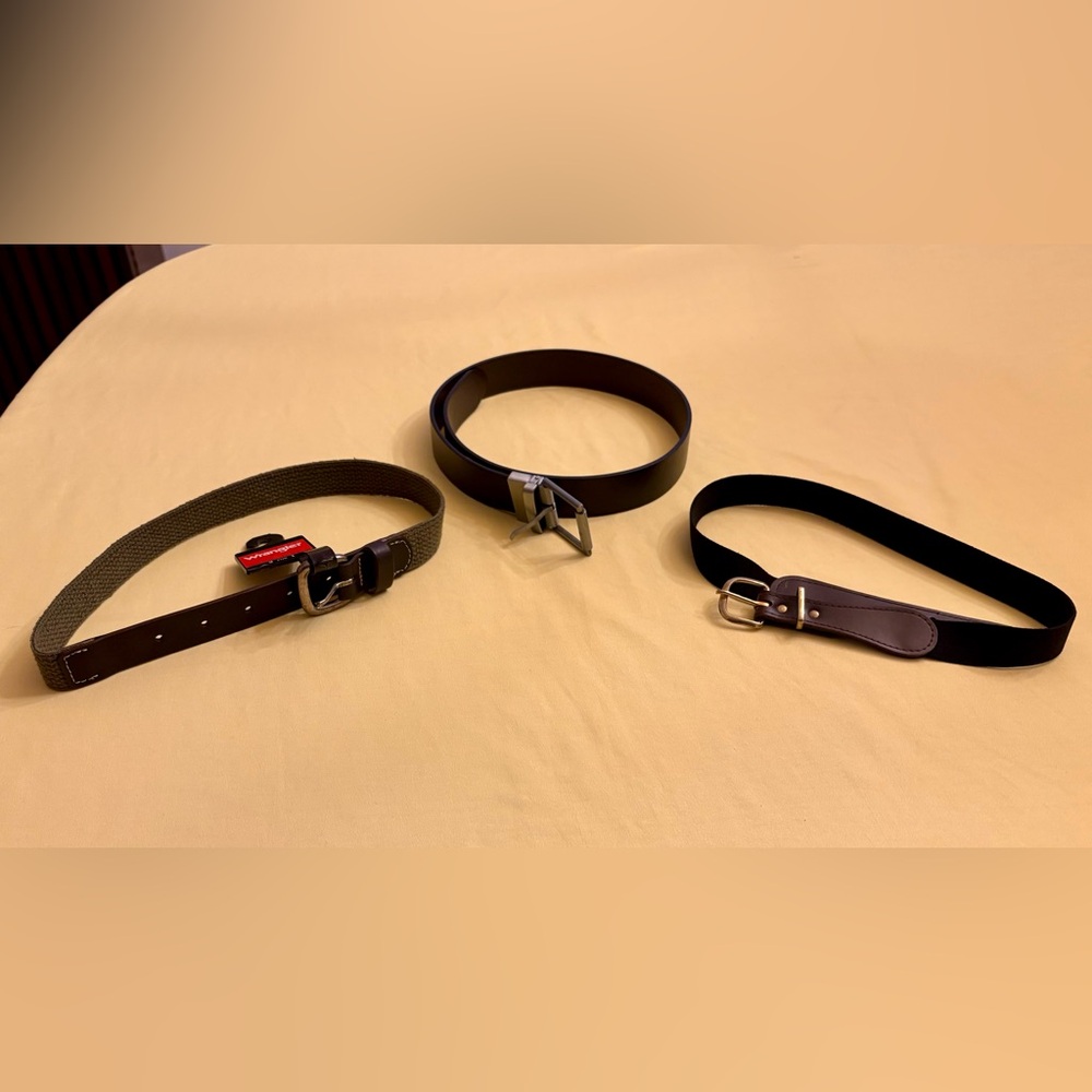 Boy’s Belt Bundle (3) NEW; Faux Leather
Assorted Sizes and Colors